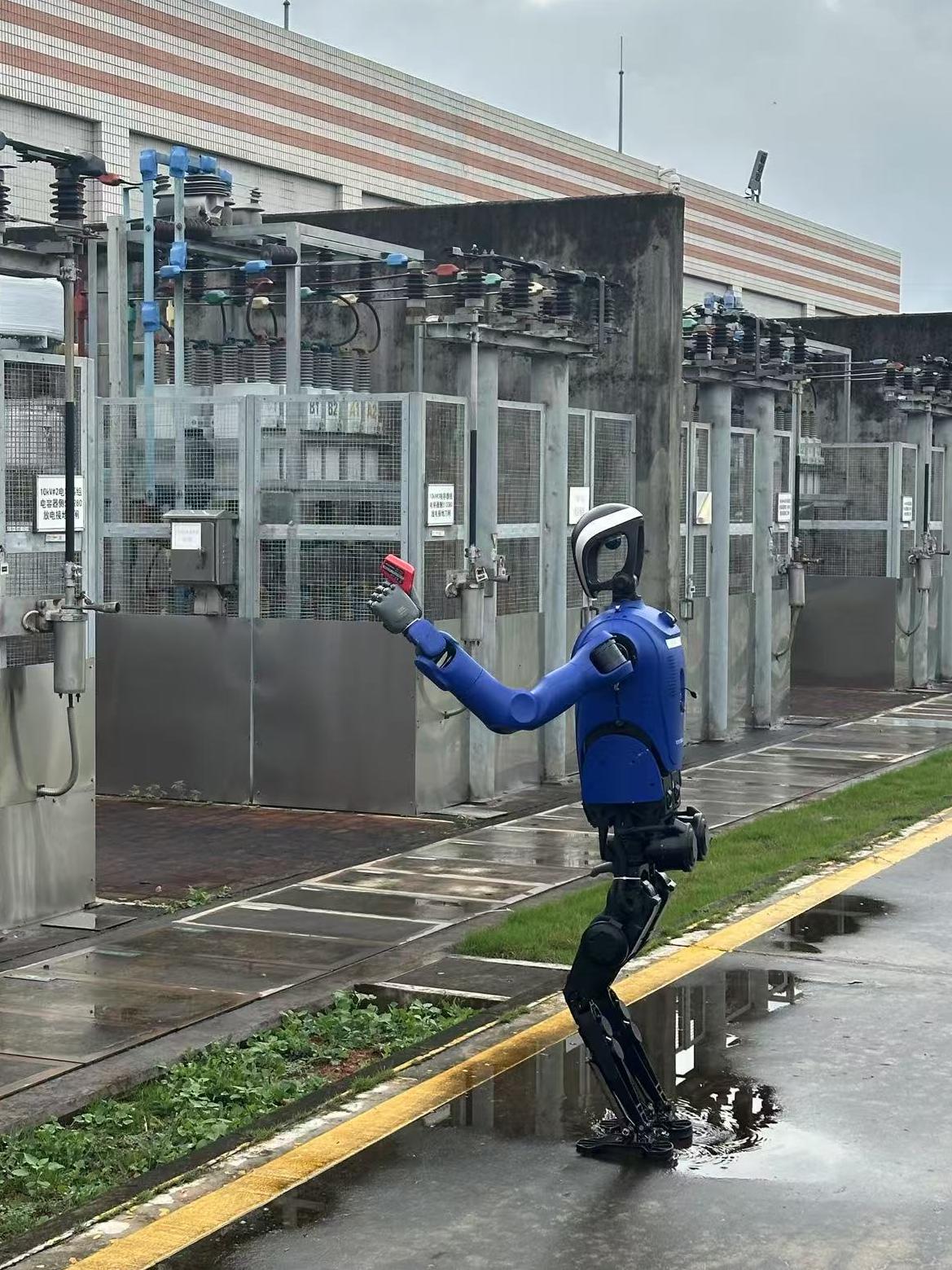 电力人形机器人