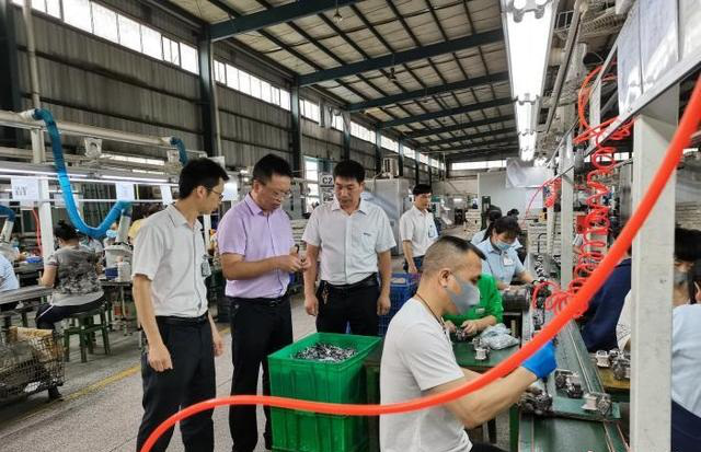 1590023980166716.png https://mmbiz.qpic.cn/sz_mmbiz_png/QS5UdK89q5mhia19xdMJvp7BycEnicLUSiaojDp5RpCLG0dqZTox5822Foicp14ulvLjuwqj4xS8lEHjP2jAGibMTmw/640?wx_fmt=png&wxfrom=5&wx_lazy=1&wx_co=1